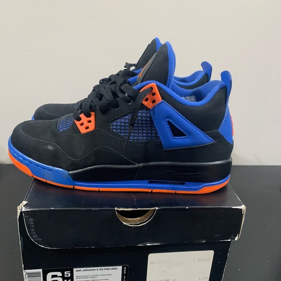 JORDAN 4 RETRO CAVS 2012 6.5 youth